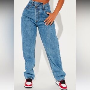 NWT Fashion Nova Petite Crossover Straight Leg Jeans - Medium Wash SIZE 5